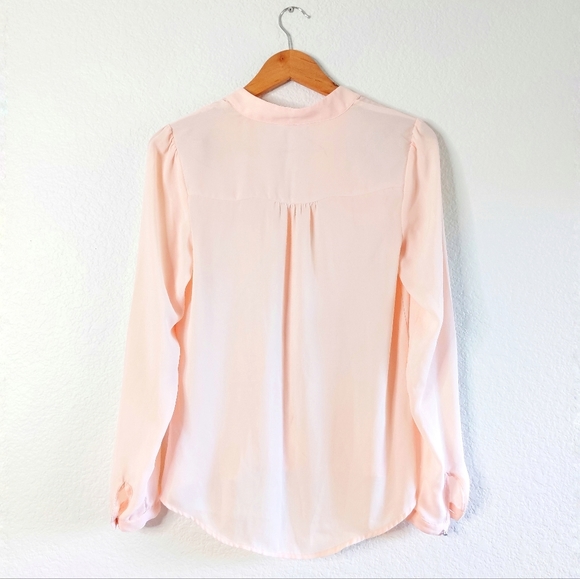 Candie's Peachy Pink Medium Blouse - Picture 2 of 4